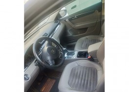 轎車